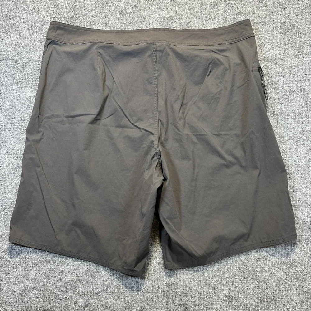 Patagonia Board Shorts Mens 40 Gray Surf Swim Trunks Gorpcore Outdoor